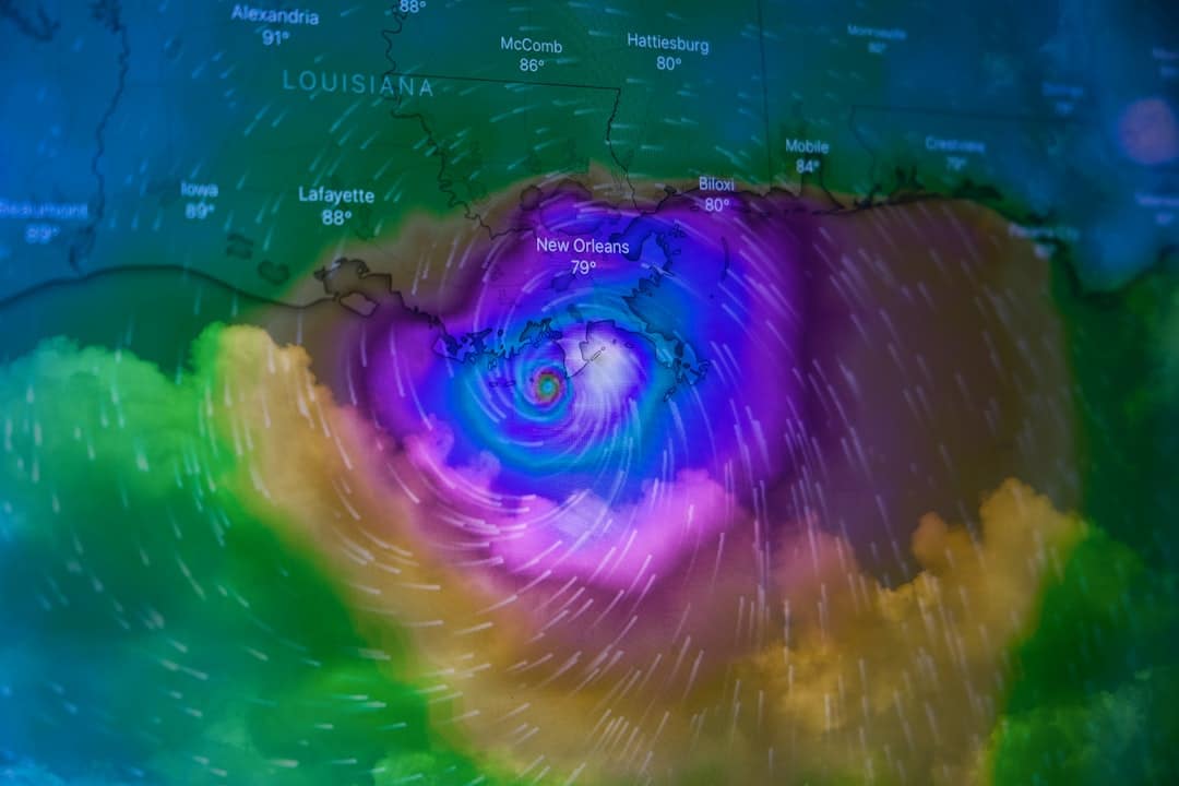 Alerta Inteligente: App para Previsión de Tormentas y Huracanes