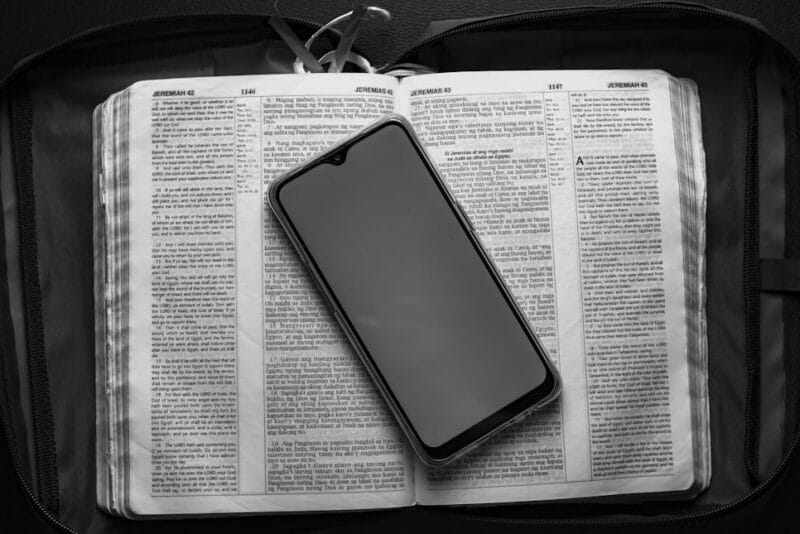 Aplicación móvil esencial para leer la Biblia diariamente